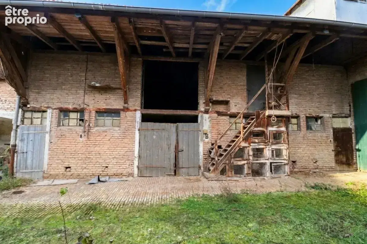 Corps de ferme à rénover avec fort potentiel d'aménagement - photo 3