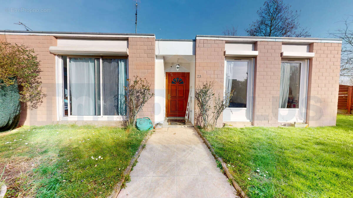 Maison à BOIS-D'ARCY