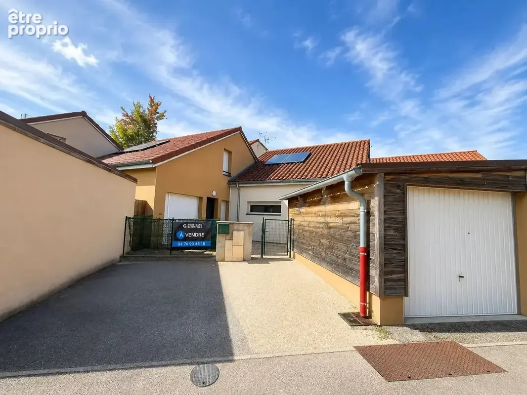 Maison à L'ISLE-D'ABEAU
