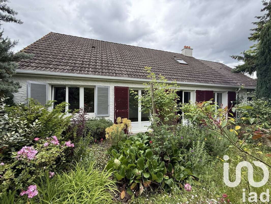 Photo 2 - Maison à LE MEE-SUR-SEINE