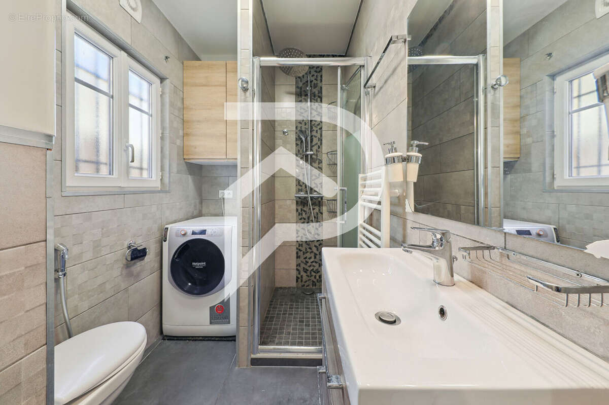 Appartement à COLOMBES