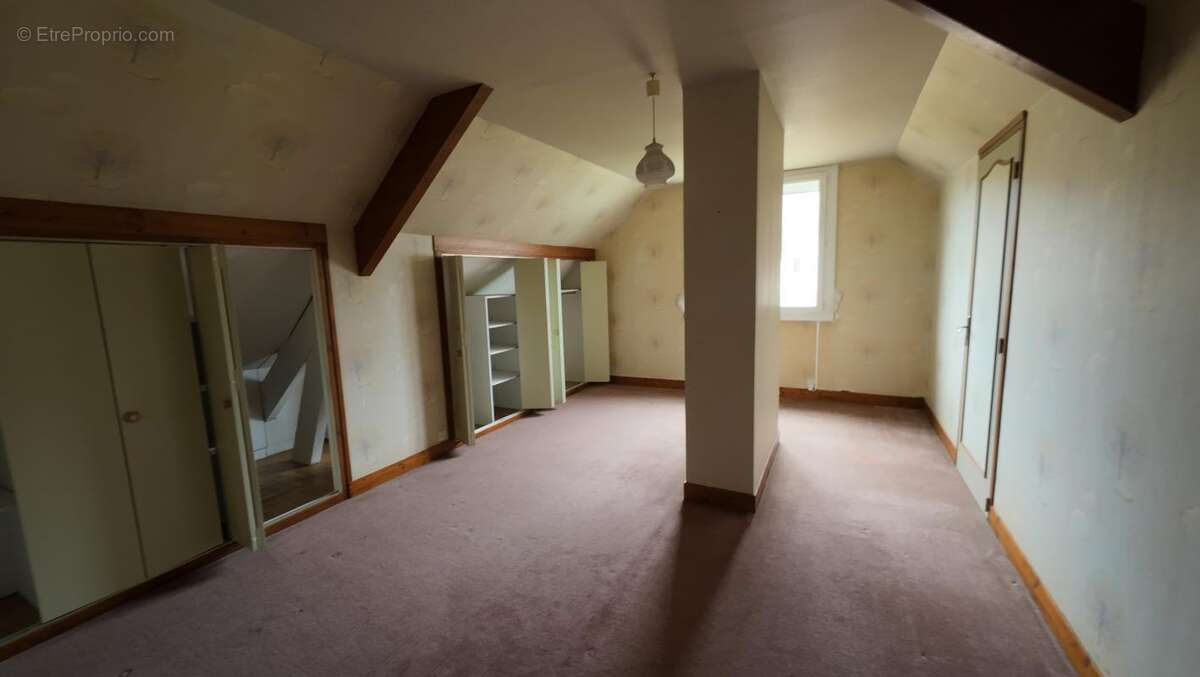 Maison à CANY-BARVILLE