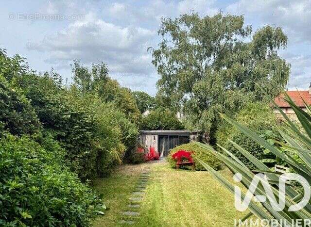 Photo 5 - Maison à GARCHES