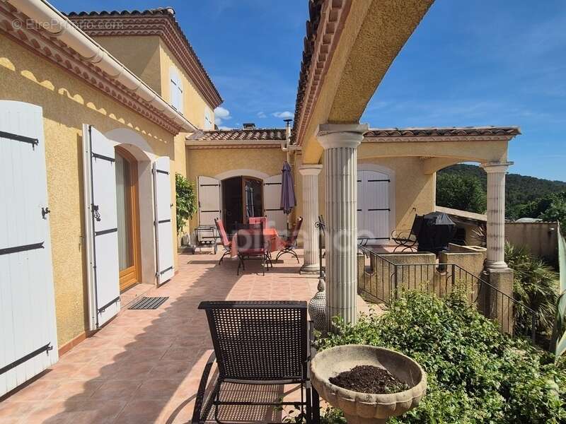 Maison à QUISSAC