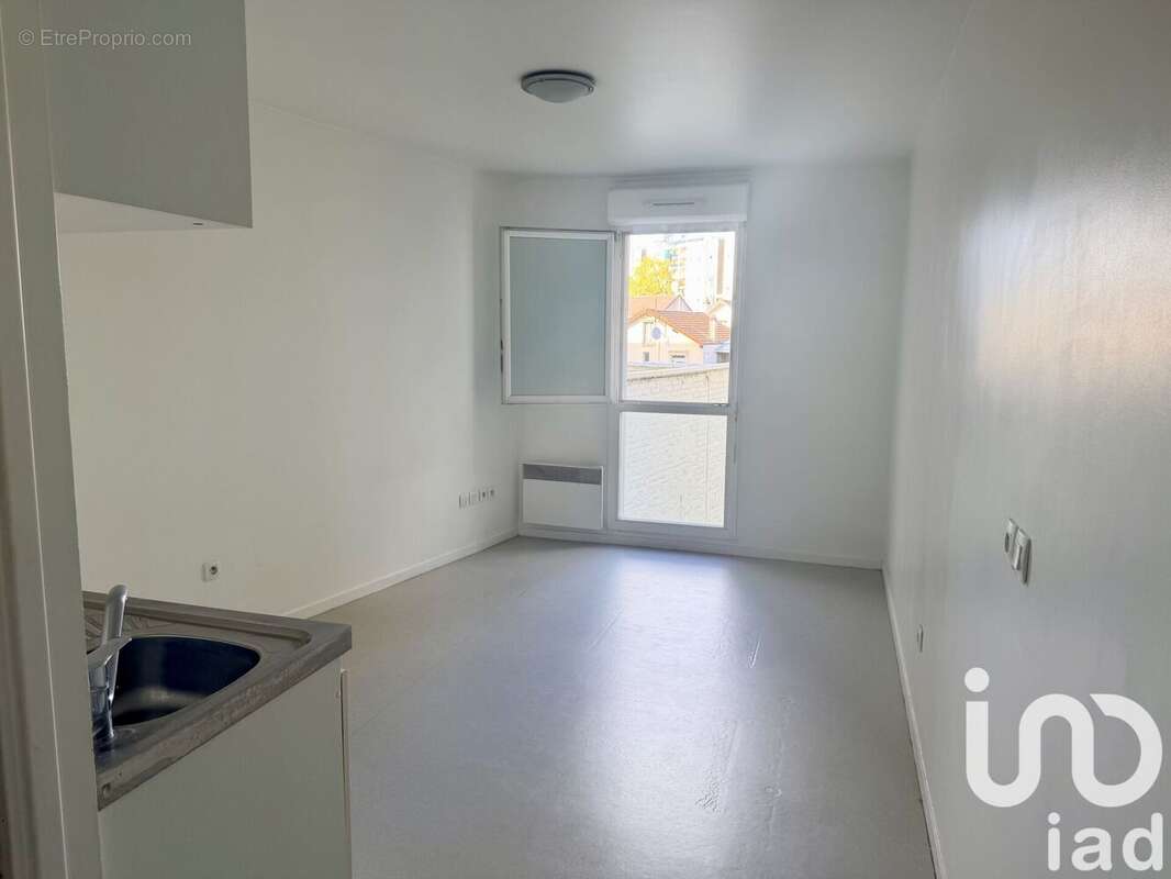 Photo 2 - Appartement à SAINT-DENIS