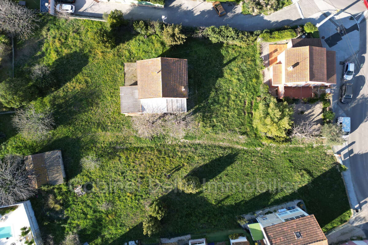 Maison à SIX-FOURS-LES-PLAGES