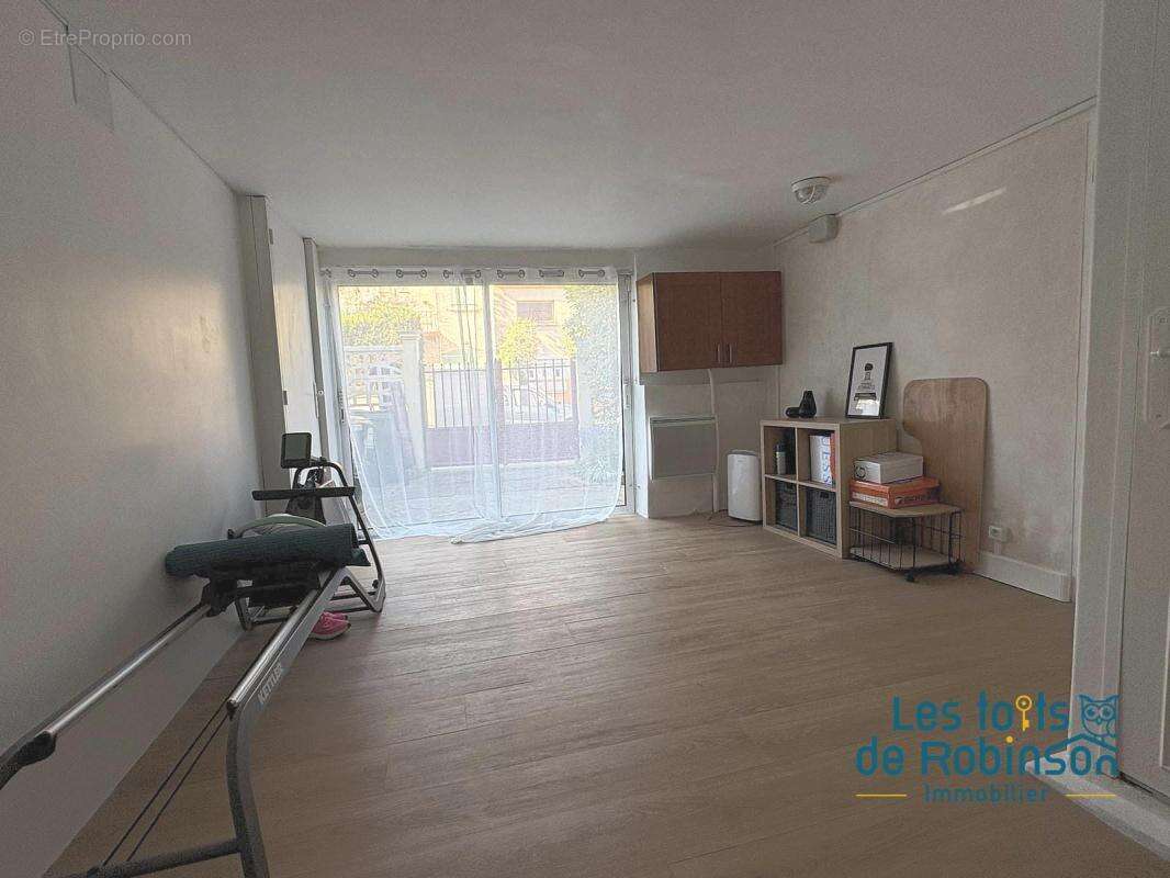 Maison à LE PLESSIS-ROBINSON