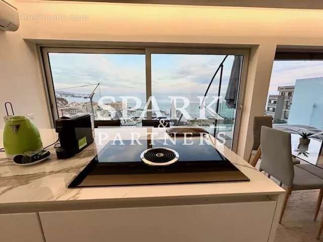 Appartement à CAP-D'AIL