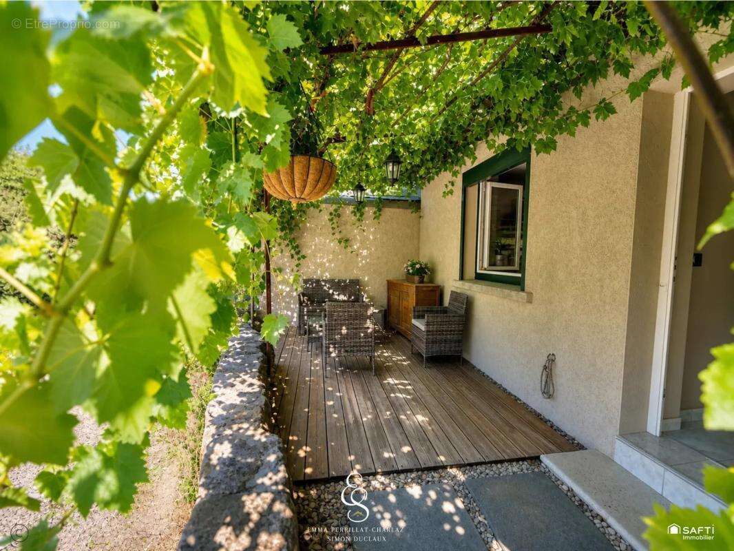 Maison de 5 pièces de 132 m² à Quintenas - photo 9