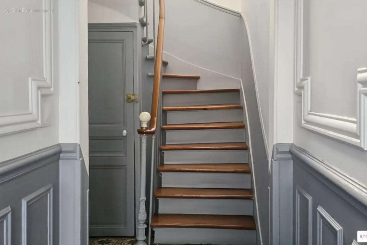 Appartement à COURBEVOIE