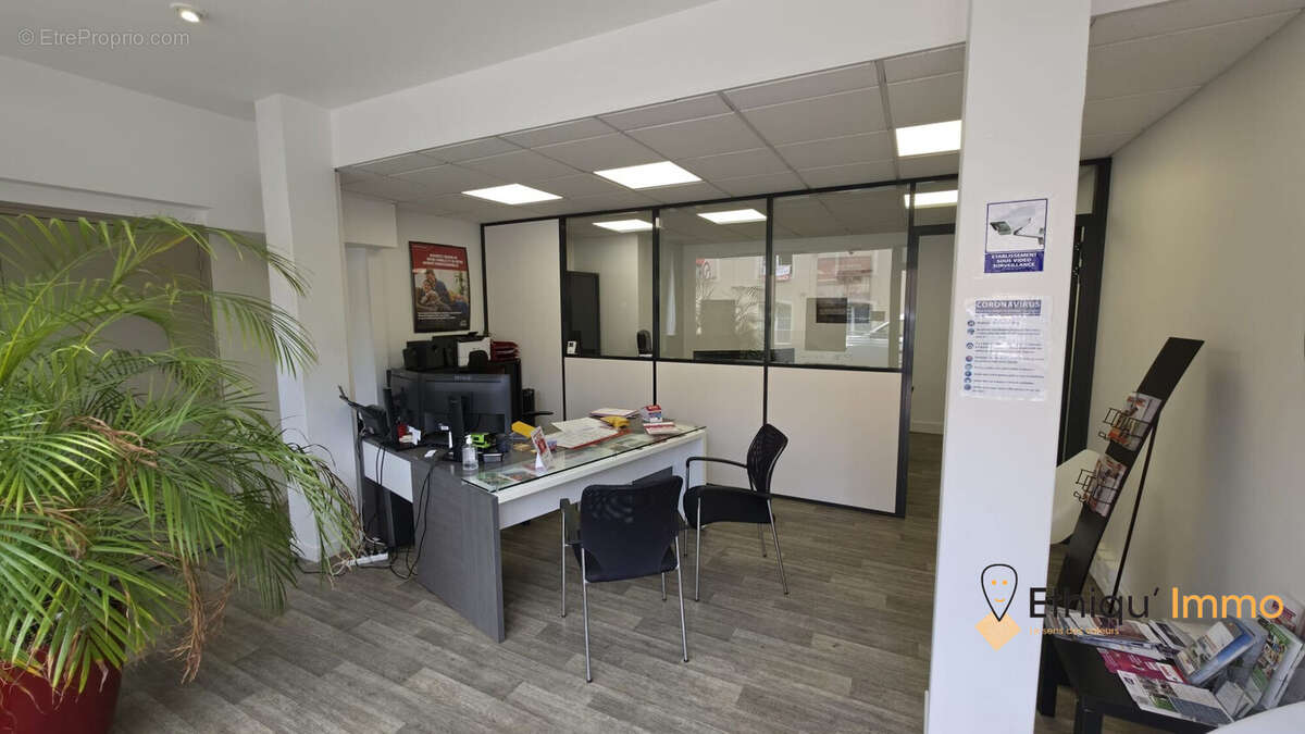Appartement 459 m² à Chaumont  - photo 8