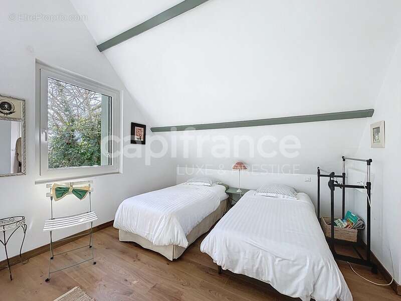 Maison à SAINT-BRANCHS