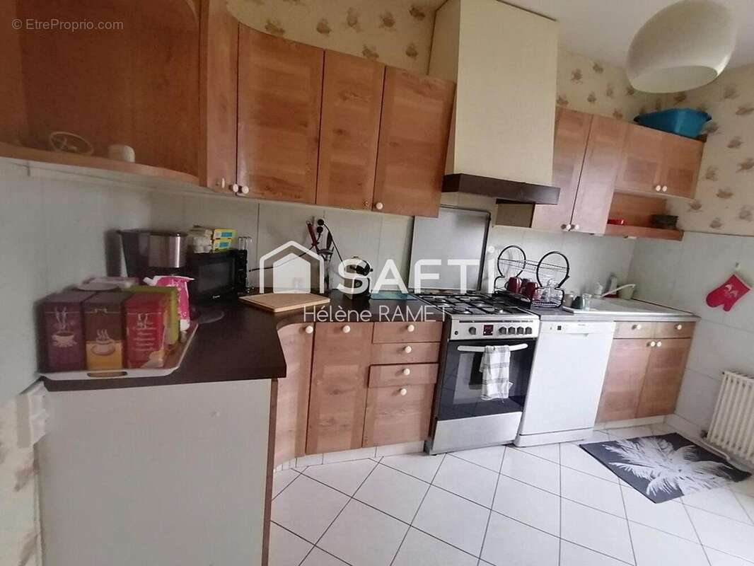Maison 80 m² à Vierzon  - photo 4