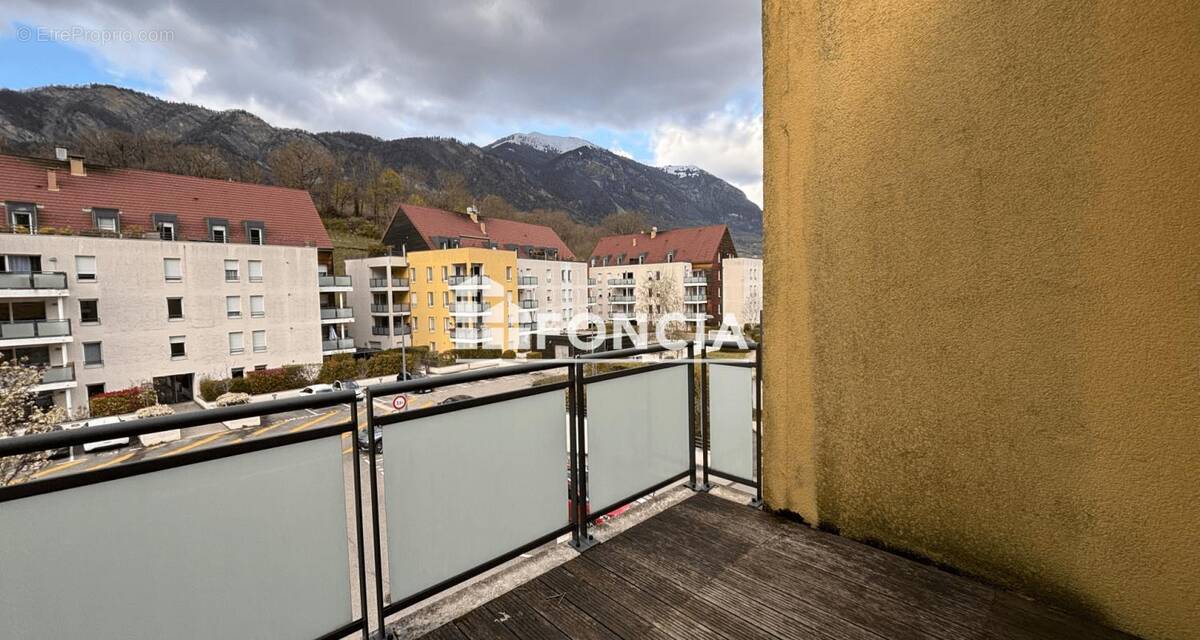Appartement à BONNEVILLE