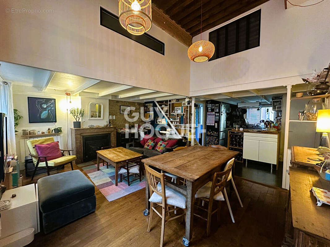 Appartement à LYON-4E