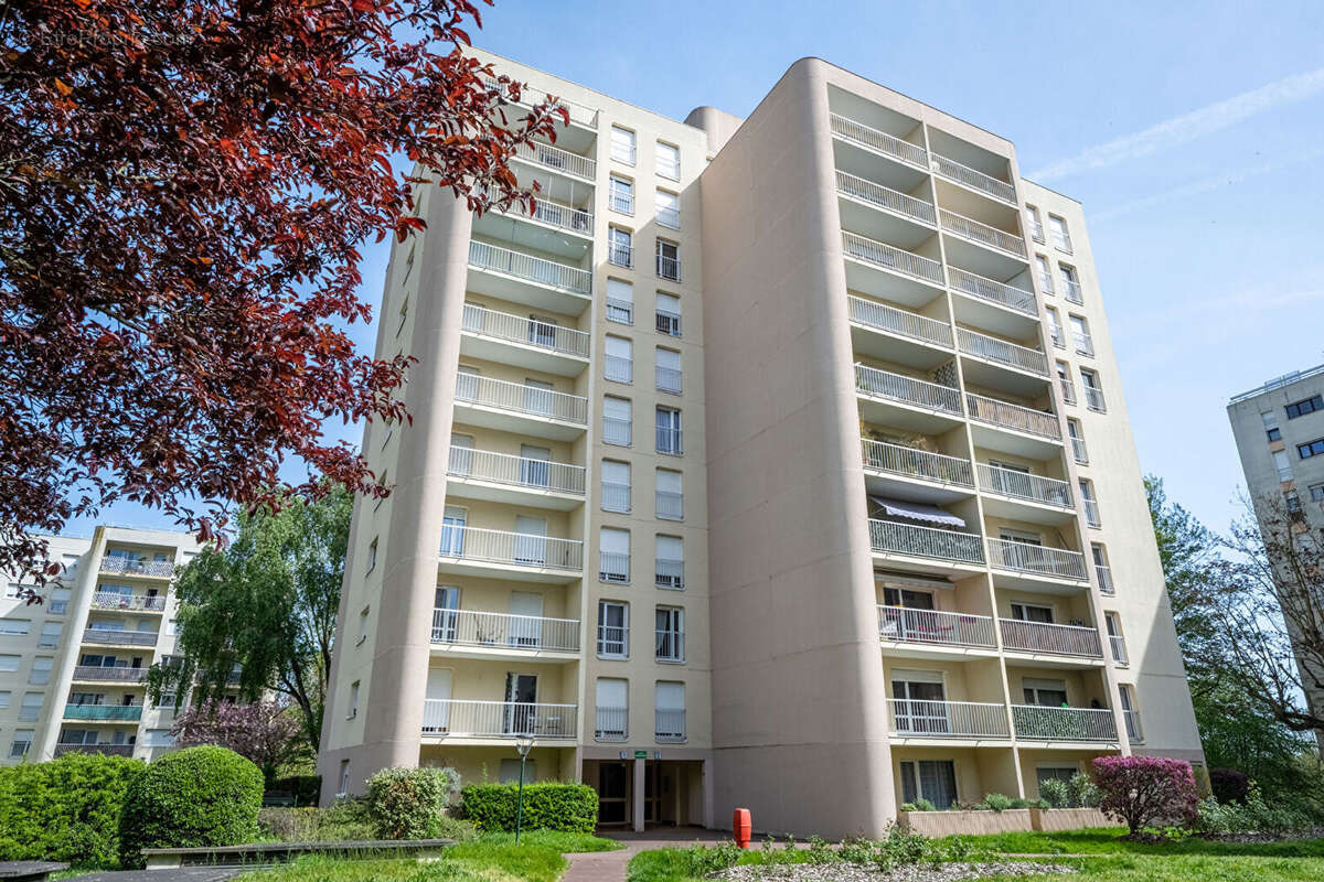 Appartement à PONTOISE
