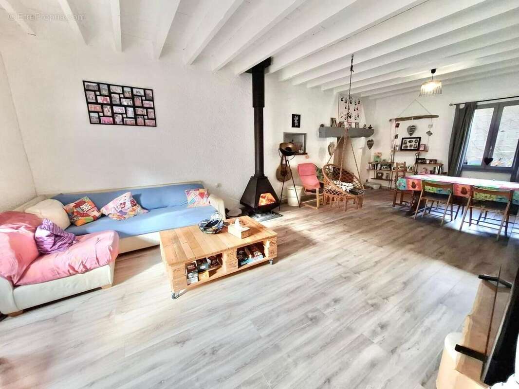 Photo 2 - Maison à VIC-FEZENSAC