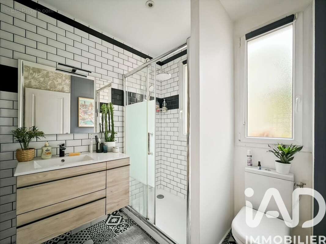 Photo 8 - Appartement à SAINT-MAUR-DES-FOSSES