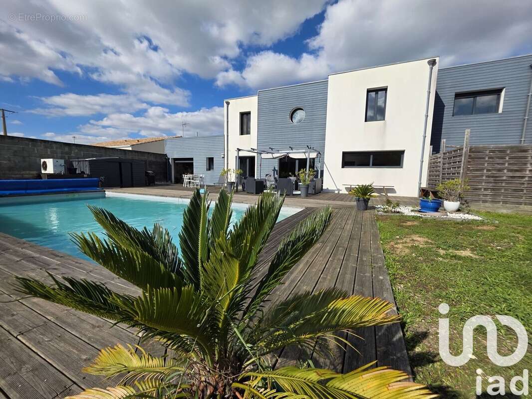 Photo 3 - Maison à SAINTE-SOULLE