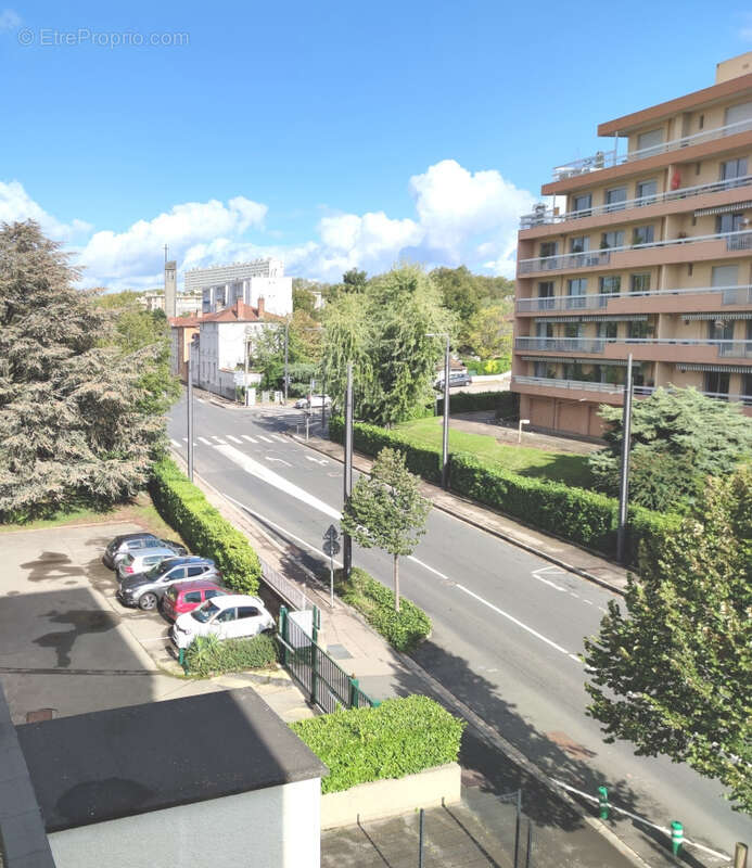 Appartement à CALUIRE-ET-CUIRE