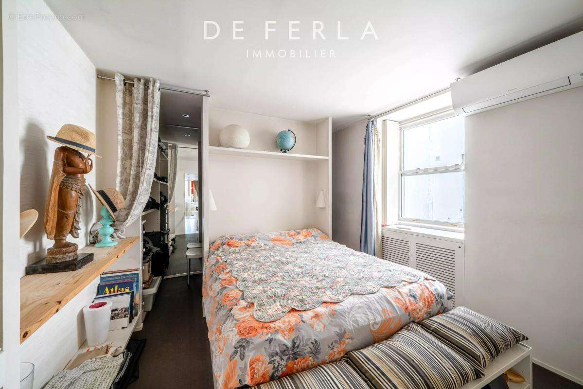 Appartement à PARIS-5E