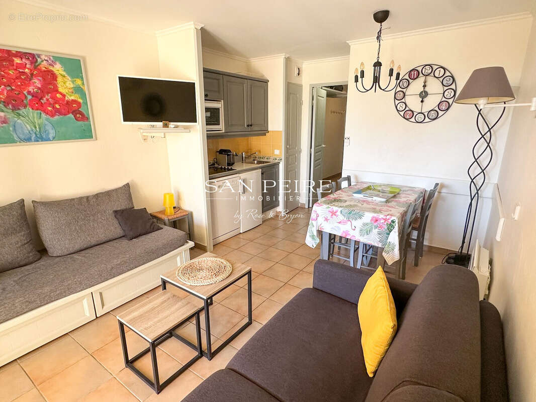 Appartement à LES ISSAMBRES