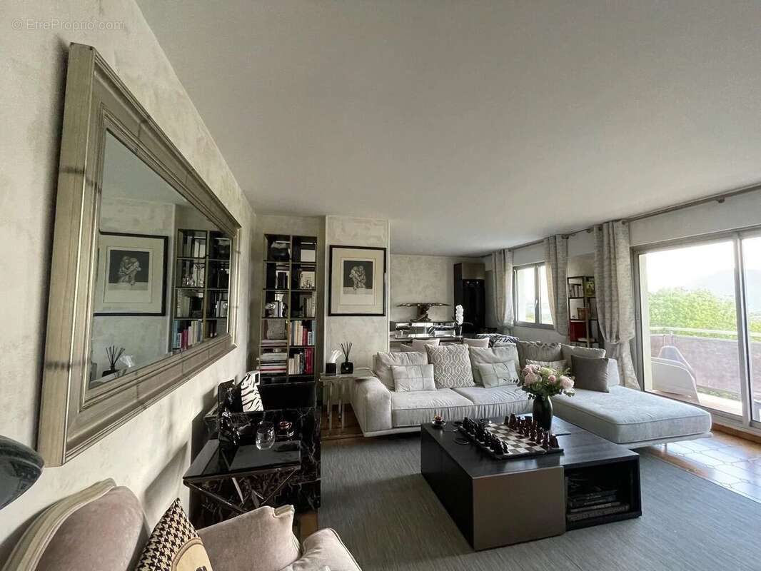 Appartement à LA MURE