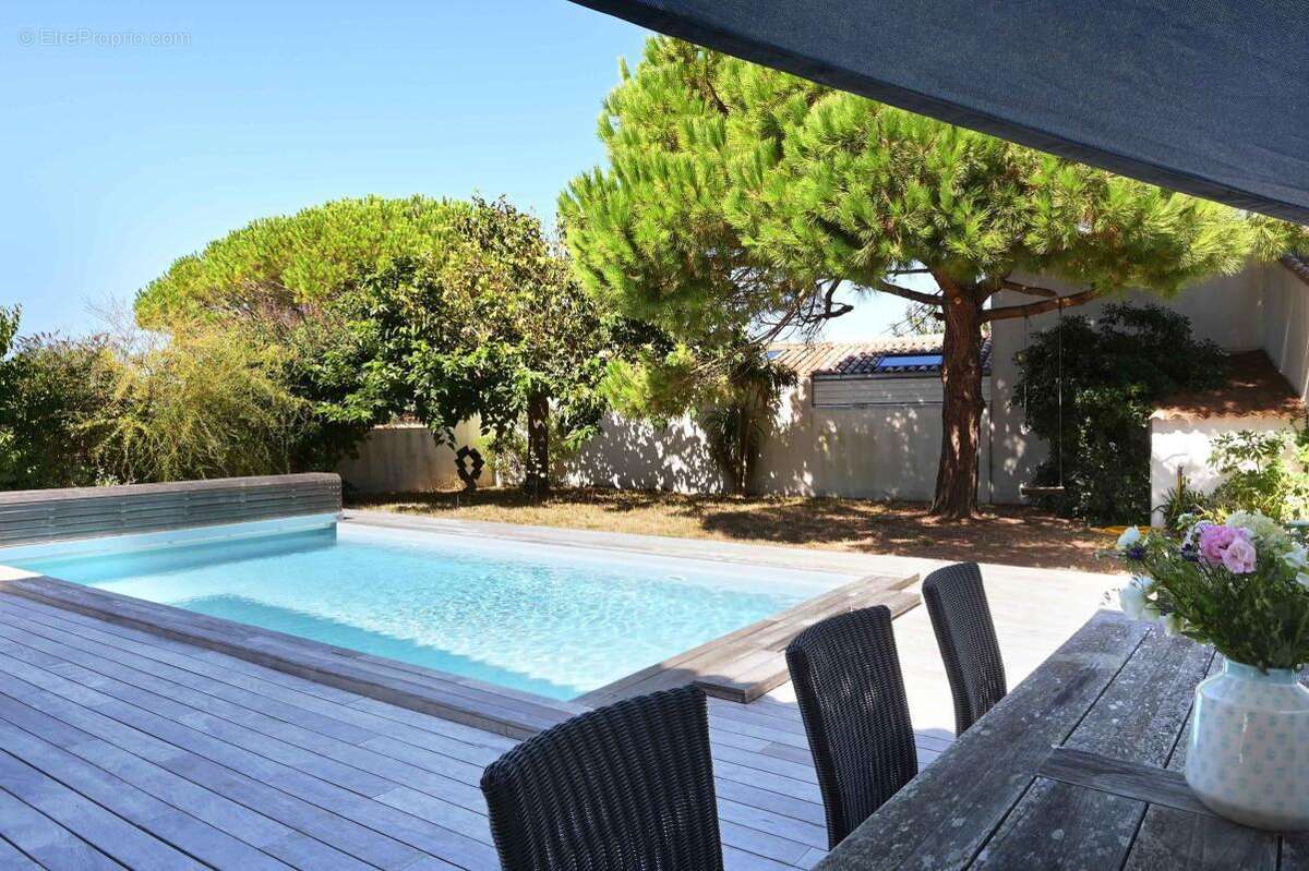 Jolie maison de famille A vendre Saint Clément Des Baleines - photo 30