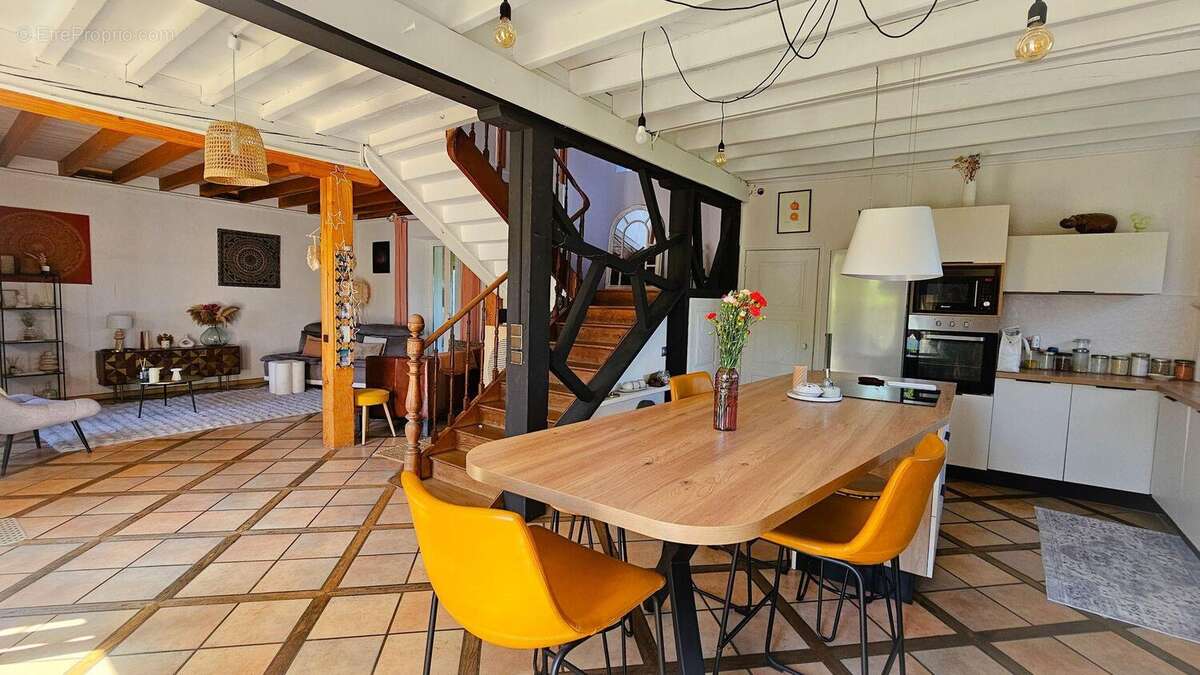 Maison à COARRAZE