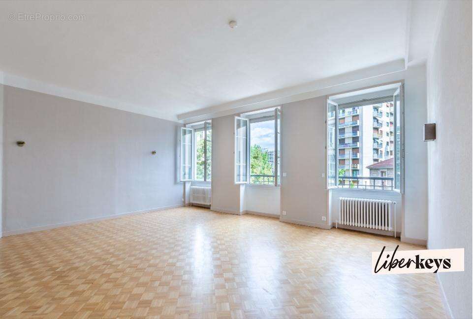 Appartement à LYON-3E