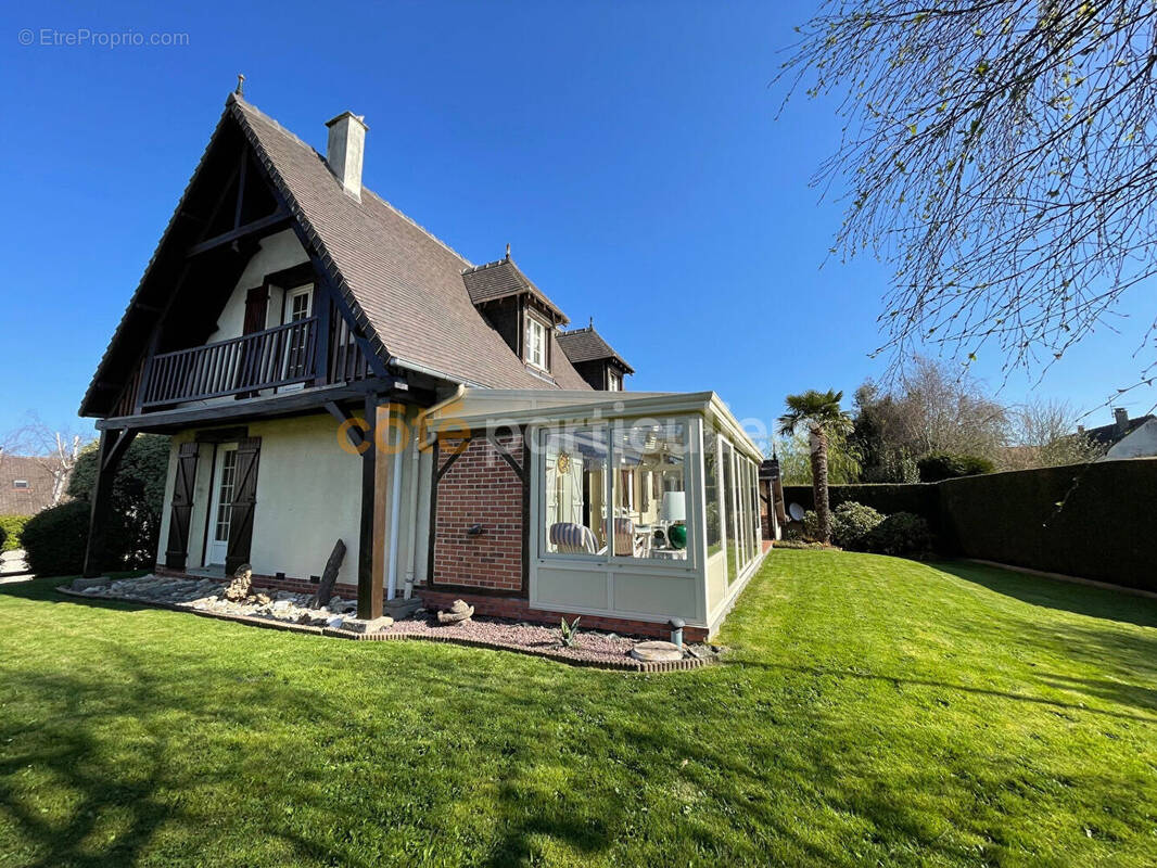 Maison à MATHIEU