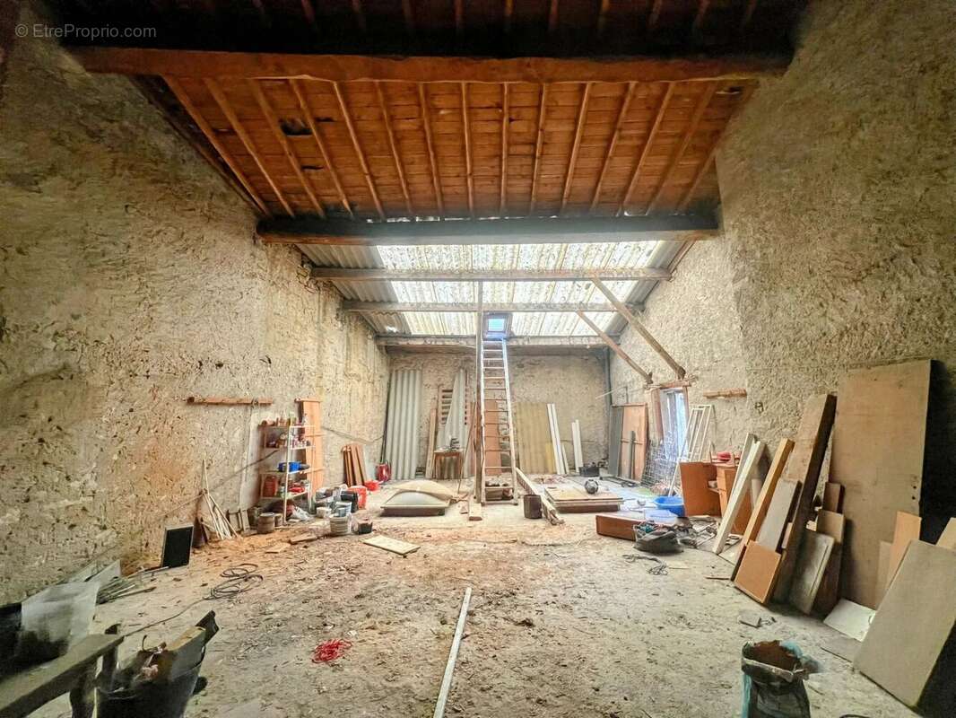 Appartement à CHALABRE