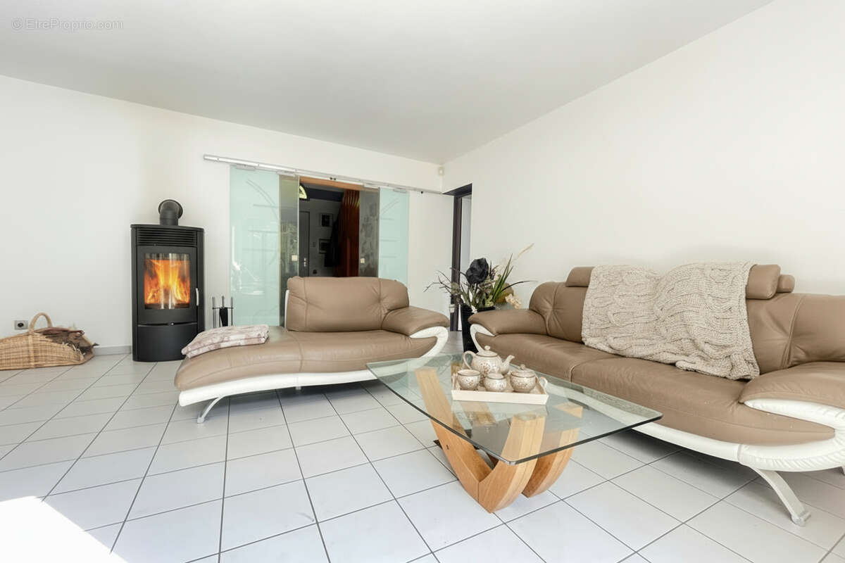 Maison 157m² à igny - photo 6