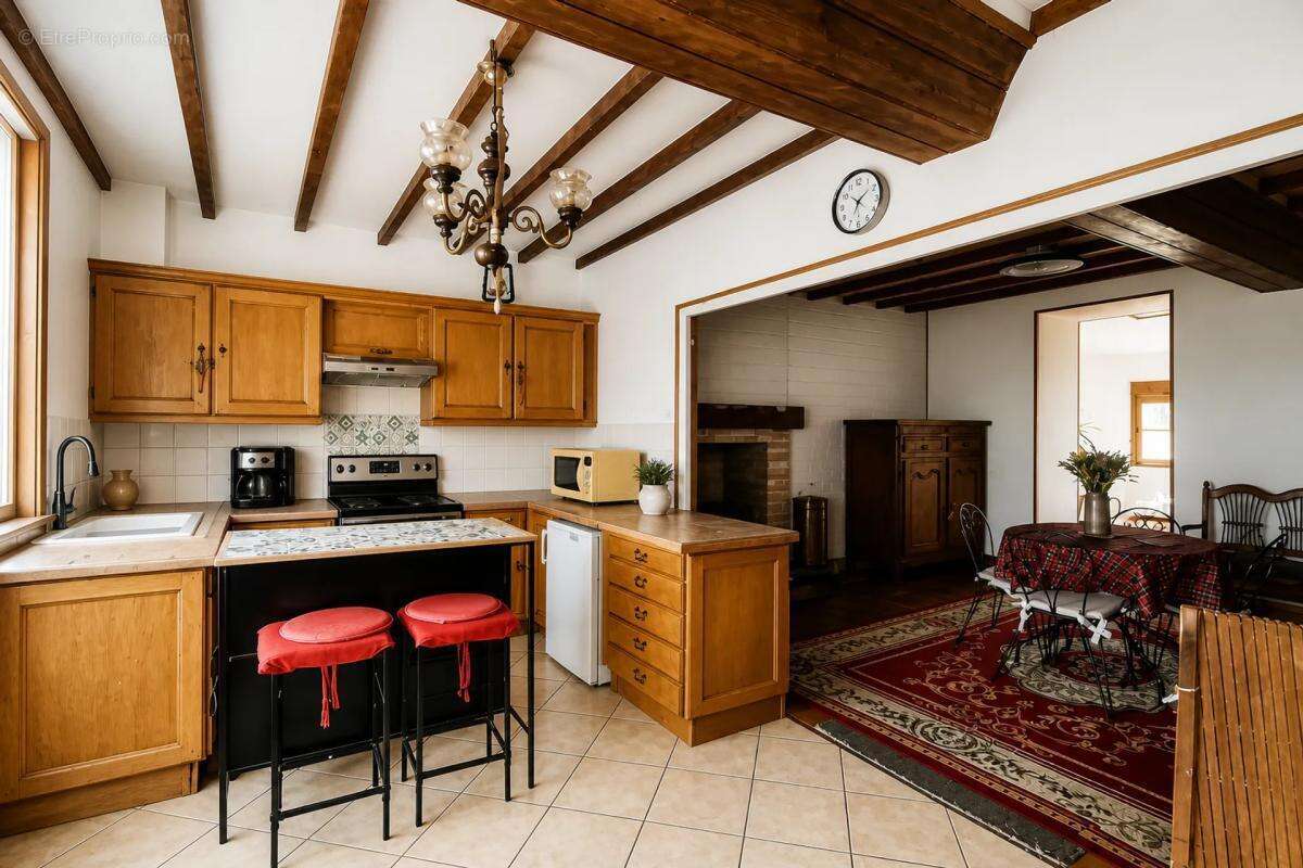 Maison de 7 pièces de 110 m² à Juvigny-Val-d'Andaine - photo 7