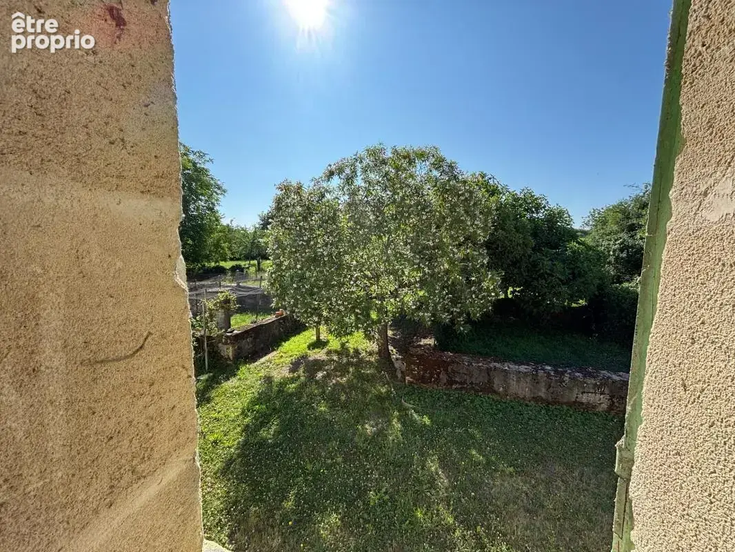 Maison à rénover 175m² sur 1267m² Romagne 89 000€ - photo 12