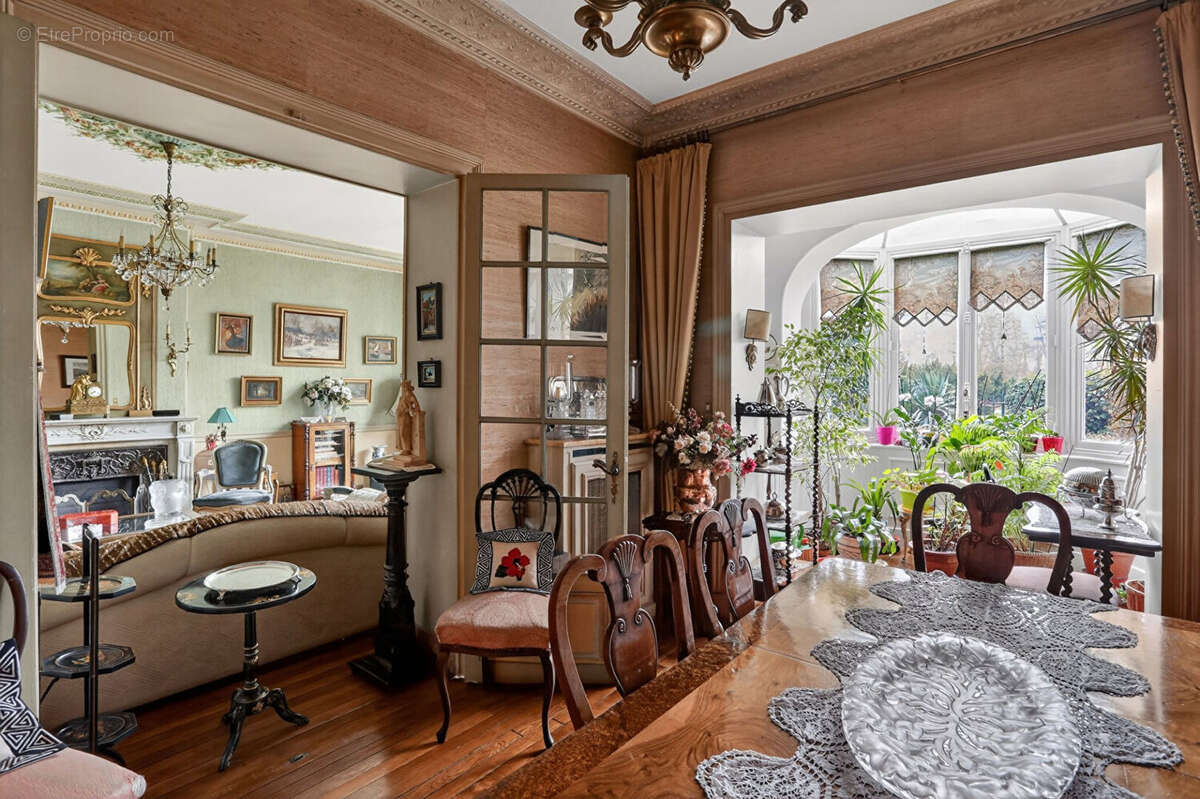 Appartement à SAINT-MANDE