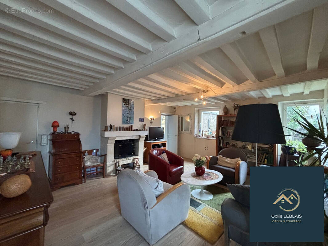 Maison à BIEVILLE-BEUVILLE