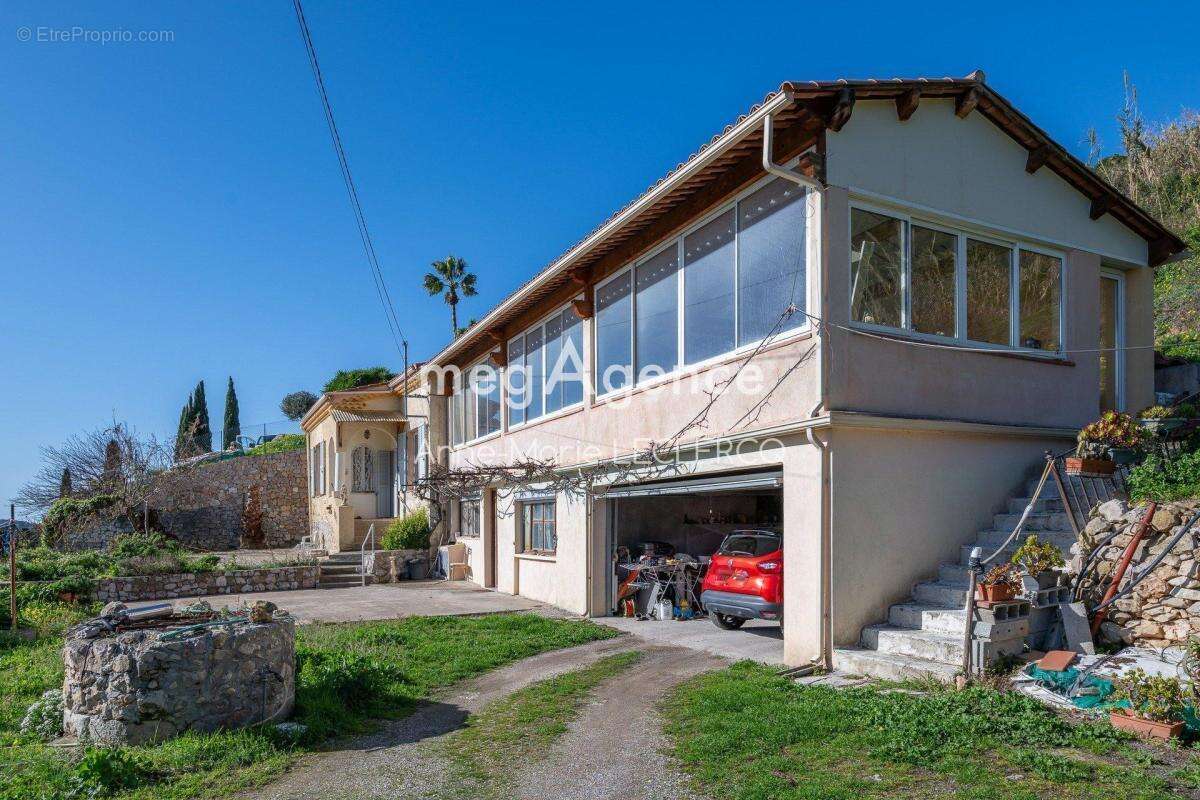 Villa  a vendre  à beaulieu sur mer vue sur  mer - photo 4