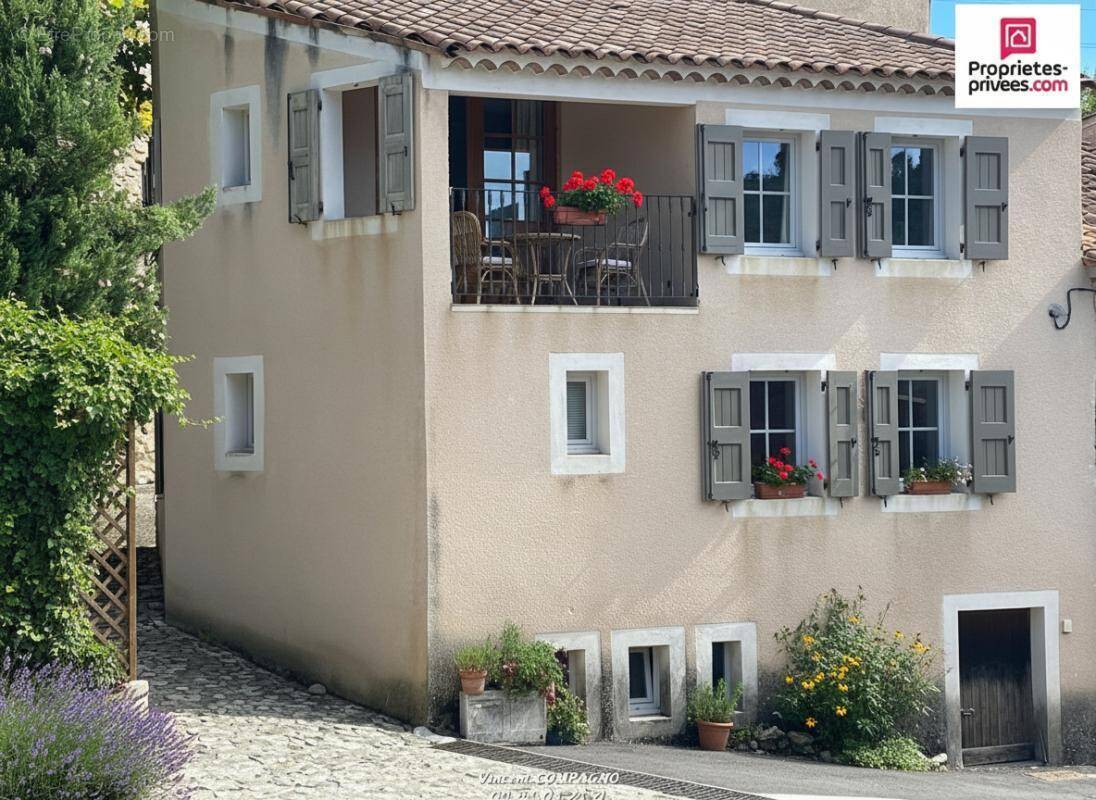 Maison à ESPARRON-DE-VERDON