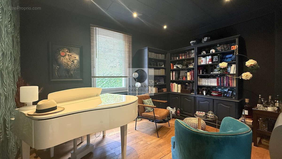 Maison à LA VOULTE-SUR-RHONE