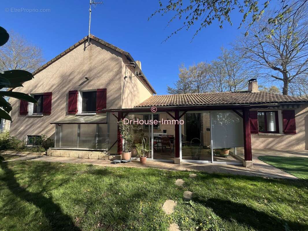 Maison à DISSAY