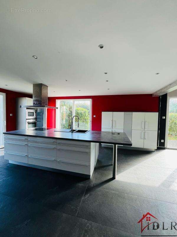 Maison à MAGNY-VERNOIS