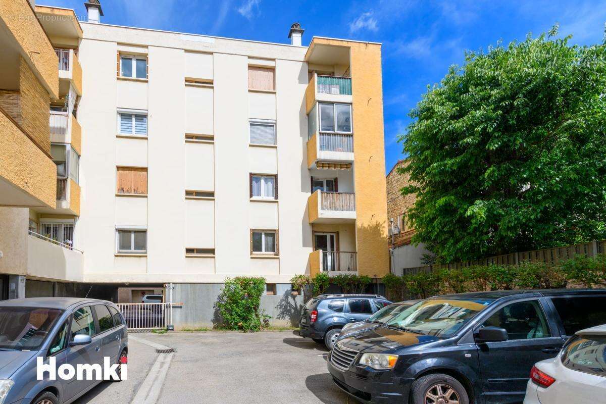 Appartement 3 pièces  de 67 m²  avec balcon à Nîmes, Rue Cordier - photo 5
