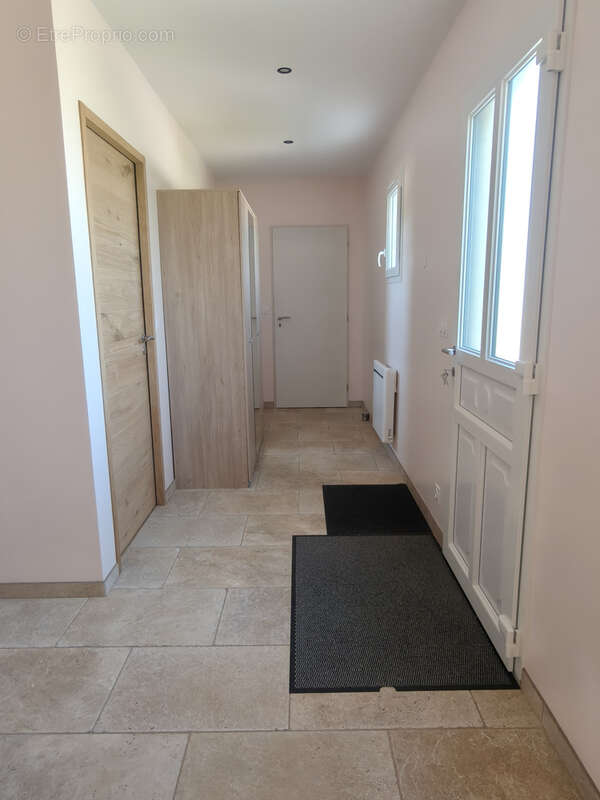 Maison à MONTREUIL-L'ARGILLE