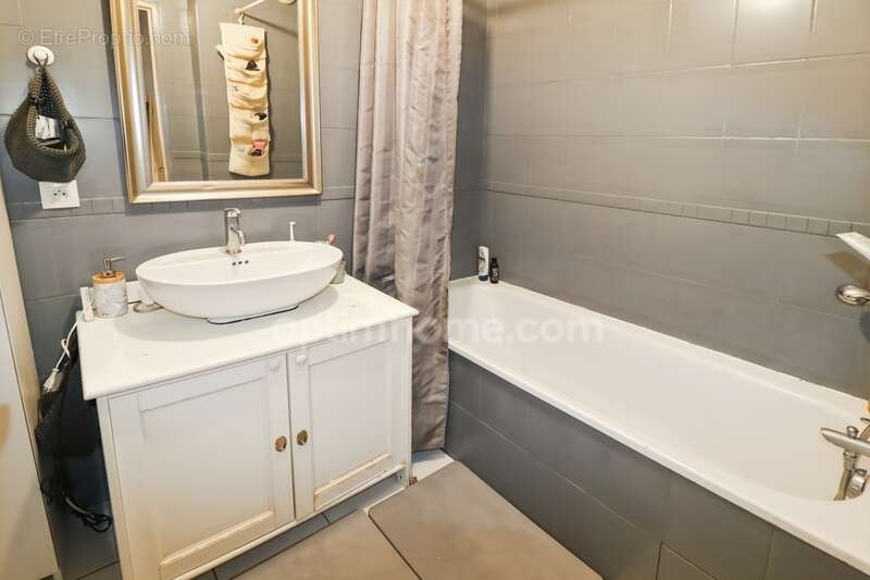 Appartement à ECHIROLLES