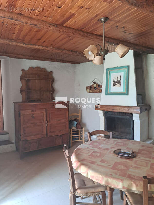 Maison à LE CAYLAR
