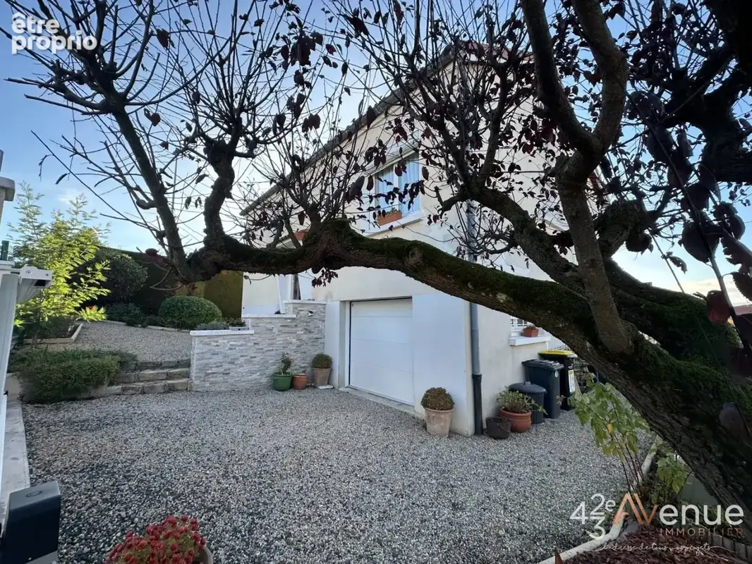 Photo Maison à Andrezieux-Boutheon au prix de 231 000€