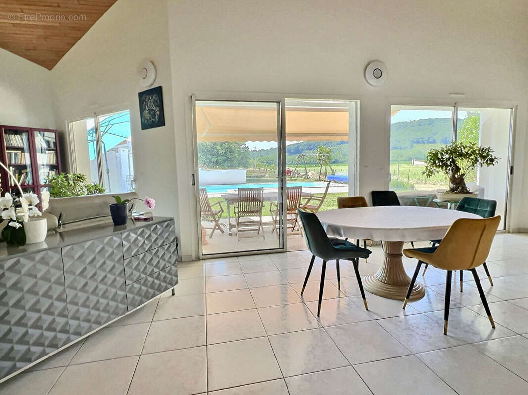 Maison à VILLENEUVE-SUR-LOT