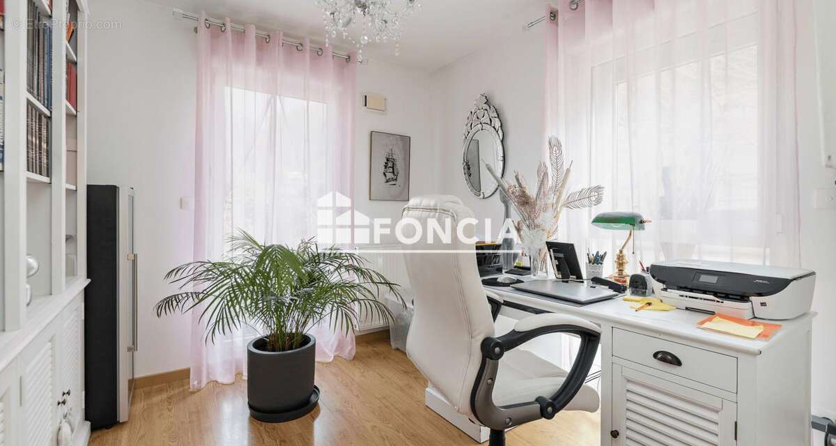 Appartement à NOTRE-DAME-DE-BONDEVILLE