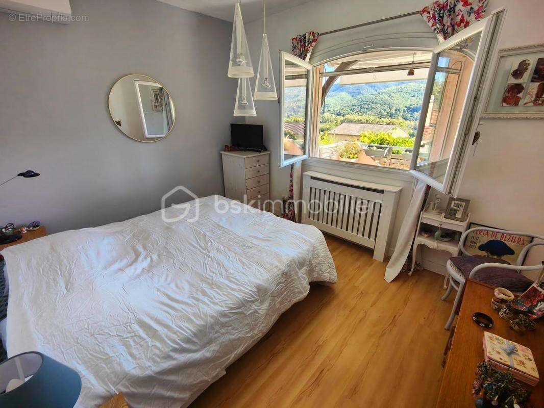 Maison à LAMALOU-LES-BAINS